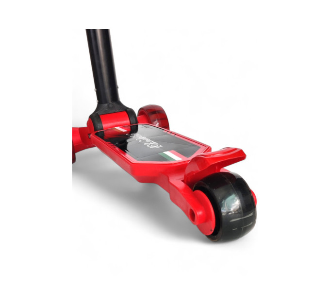 Самокат детский Scooter Jingwa 116, трехколесный, от 1,5 года, погрузка до 60 кг, музыкальная платформа, с подсветкой (желтый, оранжевый, красный, фиолетовый, черный)