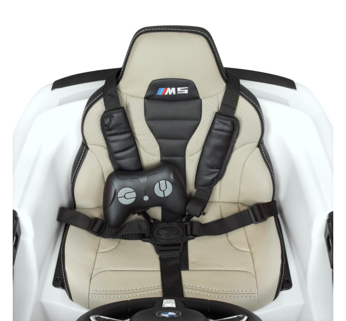 Дитячий електромобіль Bambi Racer BMW M5 M 4791EBLR 2 кольори, 2 мотори 35W, 1 акумулятор 12V10AH, EVA, шкіра