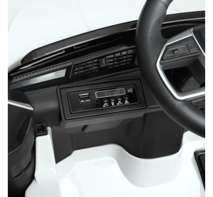 Дитячий електромобіль Bambi Audi M 4806EBLR 1 акумулятор 12V7AH, 2 мотори 30W, сидіння шкіра